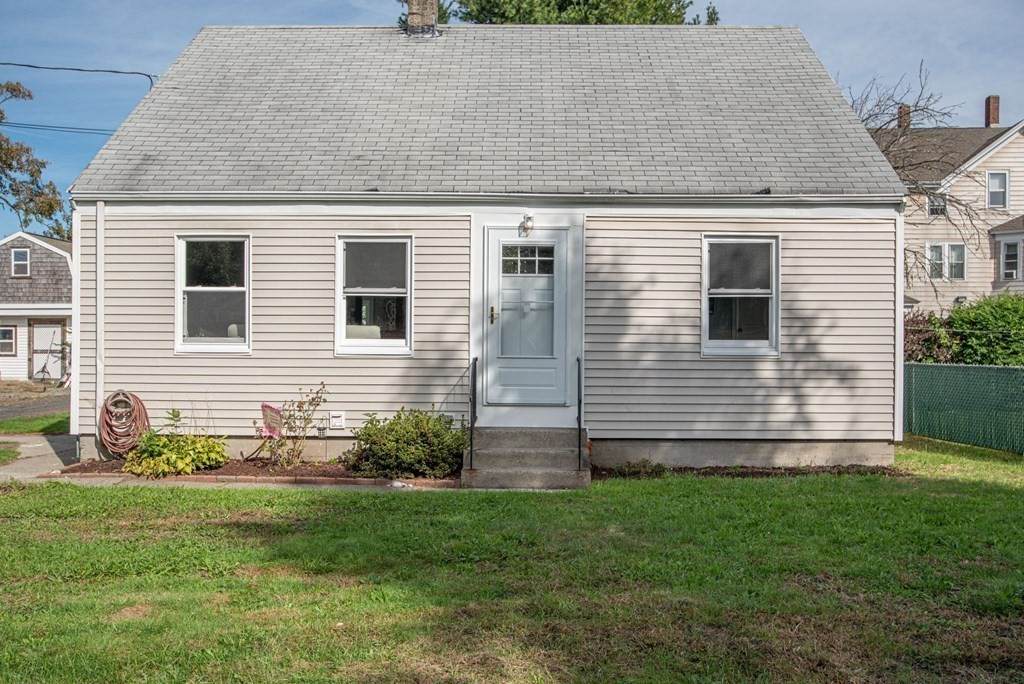 168 Bigelow St - Photo 1