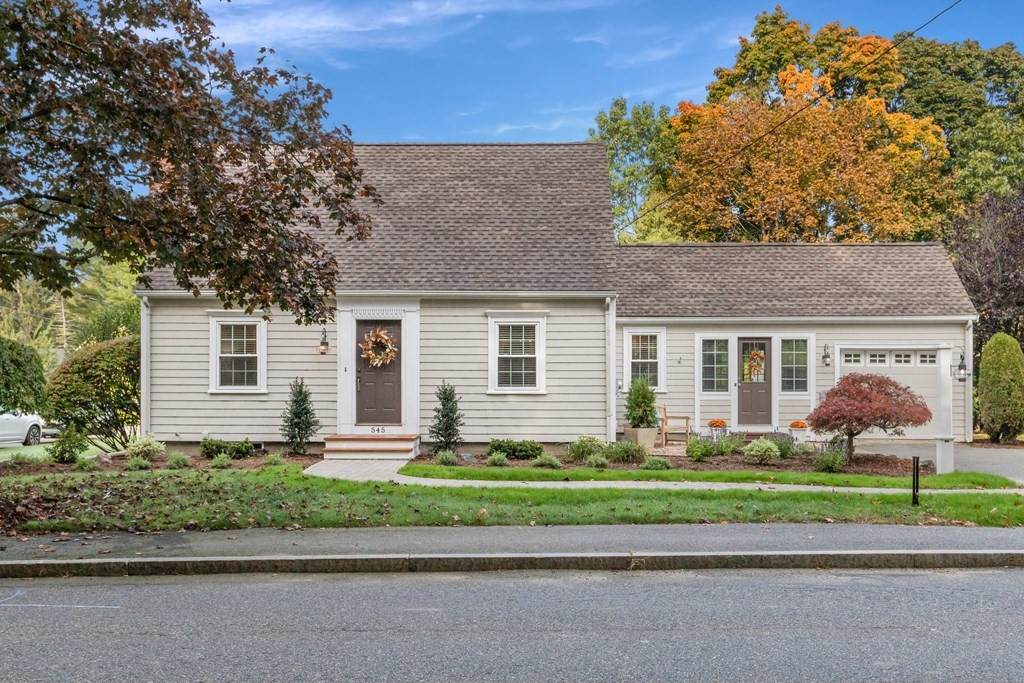 545 Franklin St - Photo 1