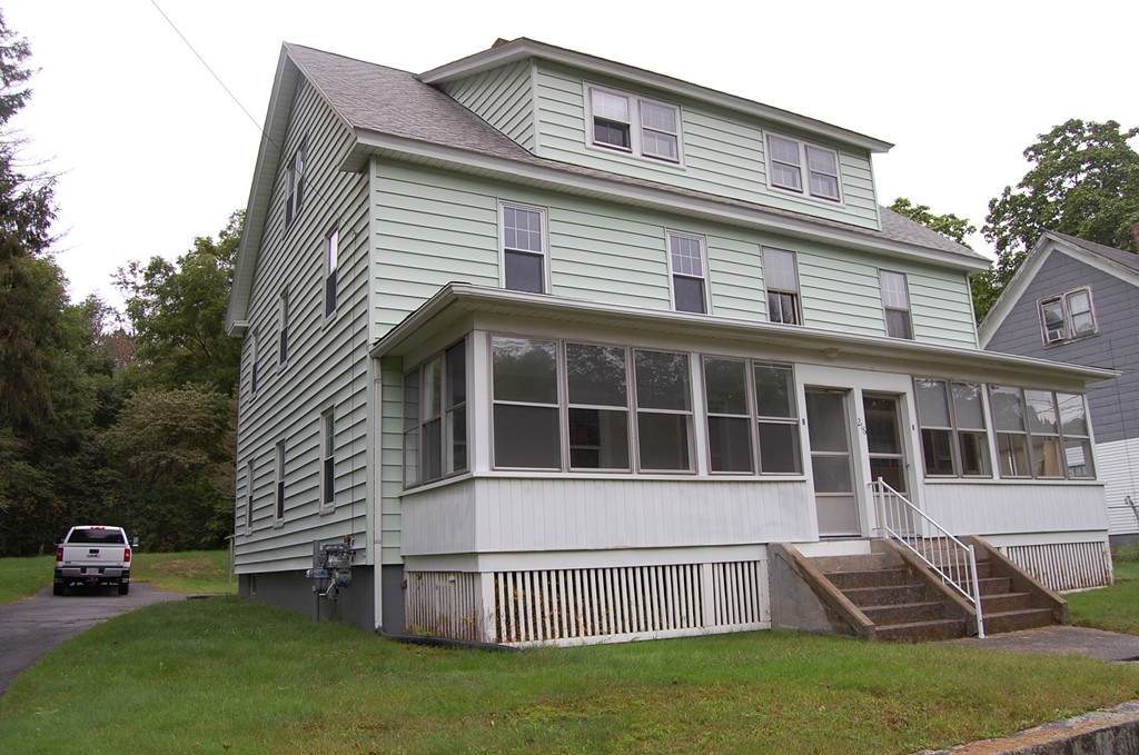 216 South St - Photo 1