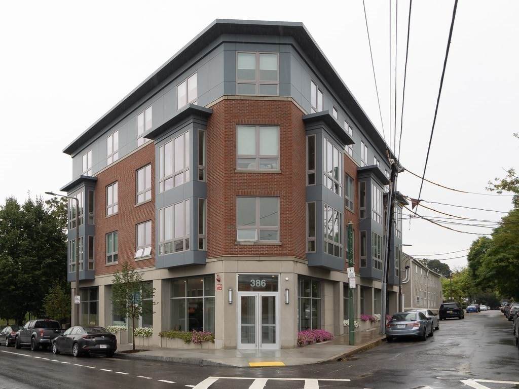 386 Market - Photo 1