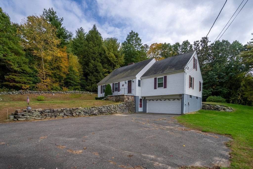 449 Springfield Street - Photo 1