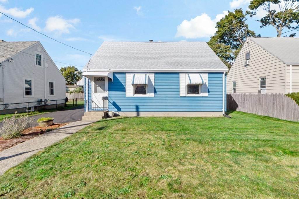 22 Wasaga Rd - Photo 1