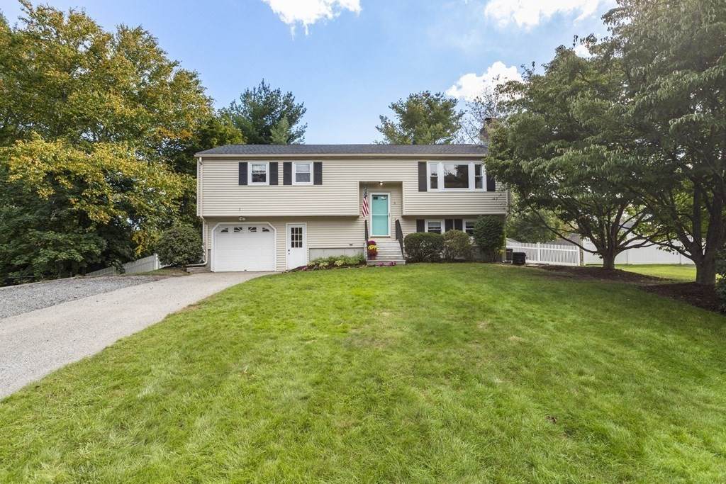 5 Hawthorne Circle - Photo 1