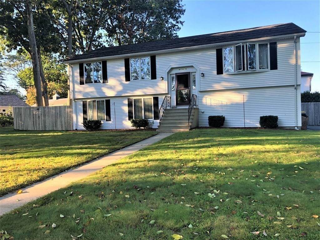 214 Kenyon St - Photo 1