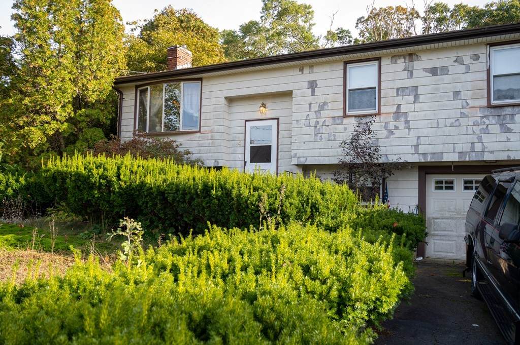 4 Kingsley Rd - Photo 1