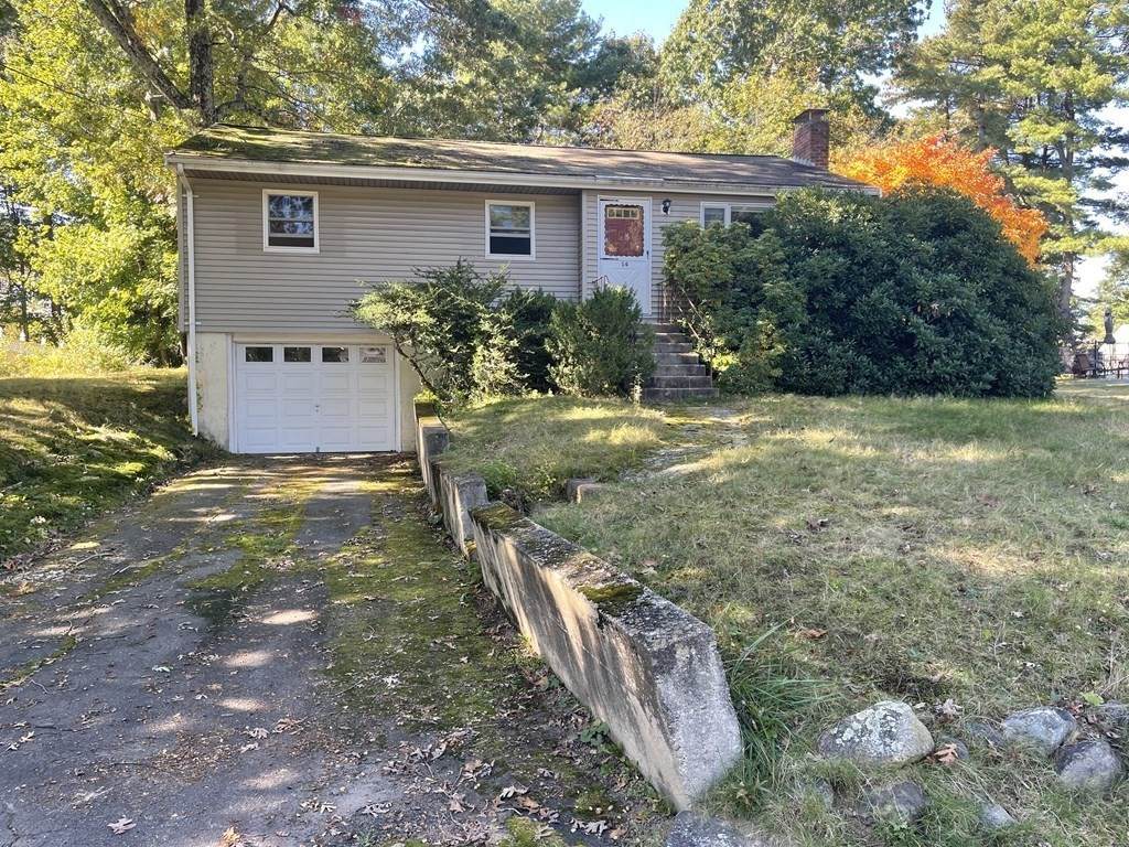 14 Parliament Drive - Photo 1
