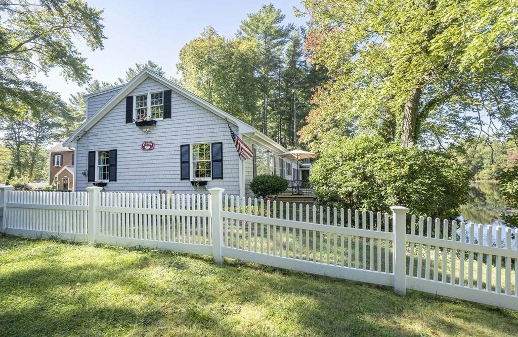 317 Water St - Photo 1