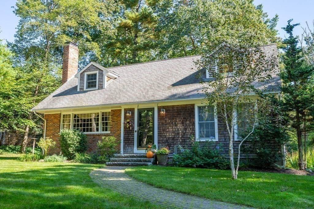 277 Ridge St - Photo 1