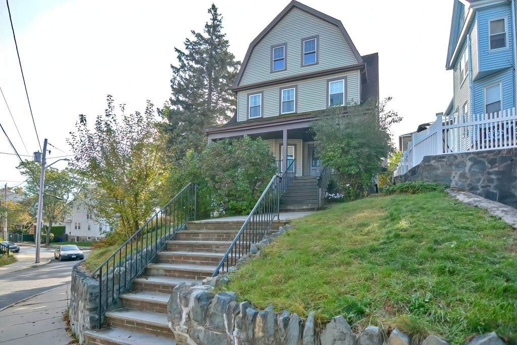 70 Rockland Ave - Photo 1