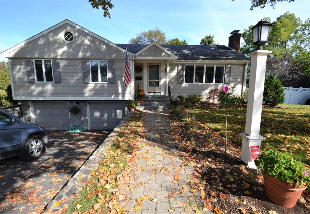 15 Indian Hill Rd - Photo 1