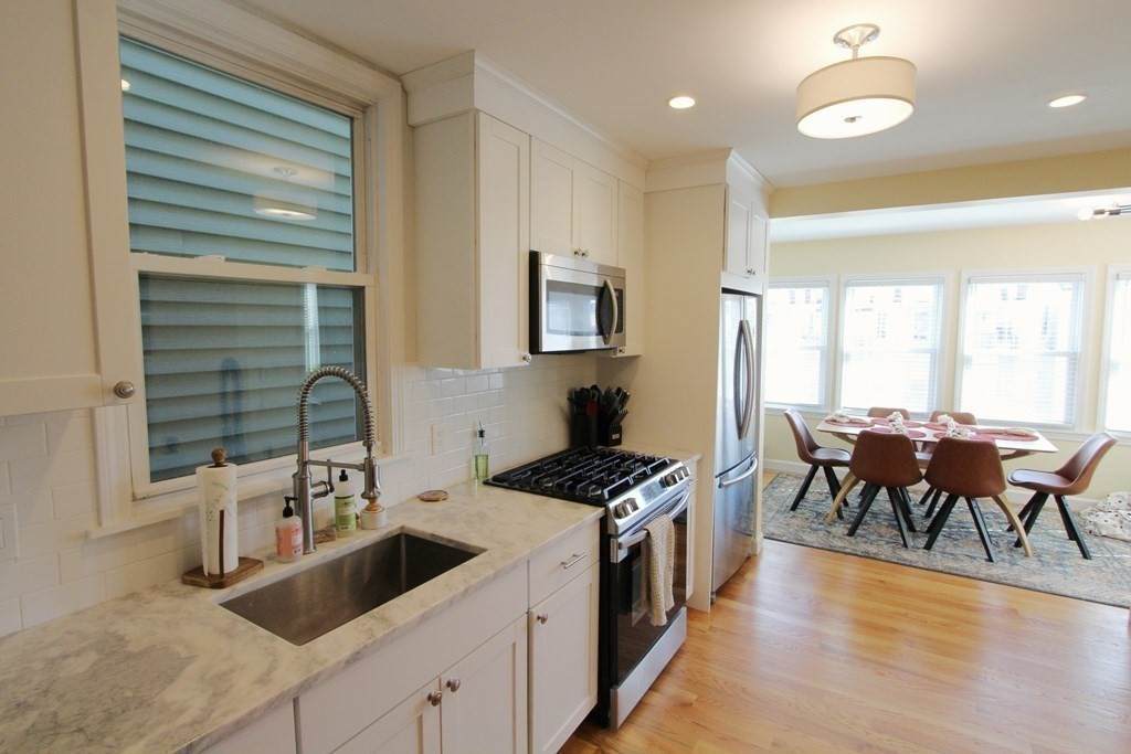 173 Princeton St - Photo 1