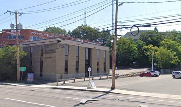 210 Highland Ave - Photo 1