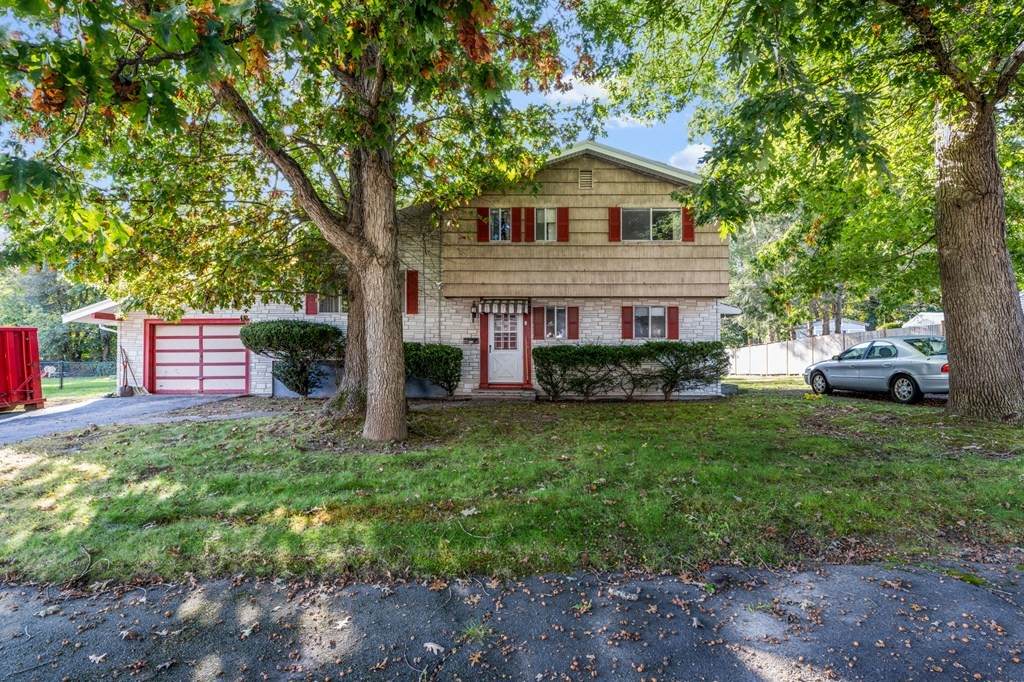 22 Flint Locke Rd - Photo 1