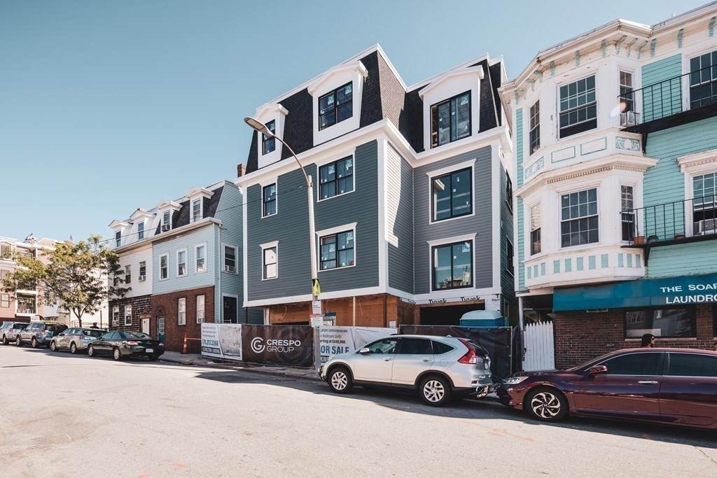 21 Lexington Street - Photo 1