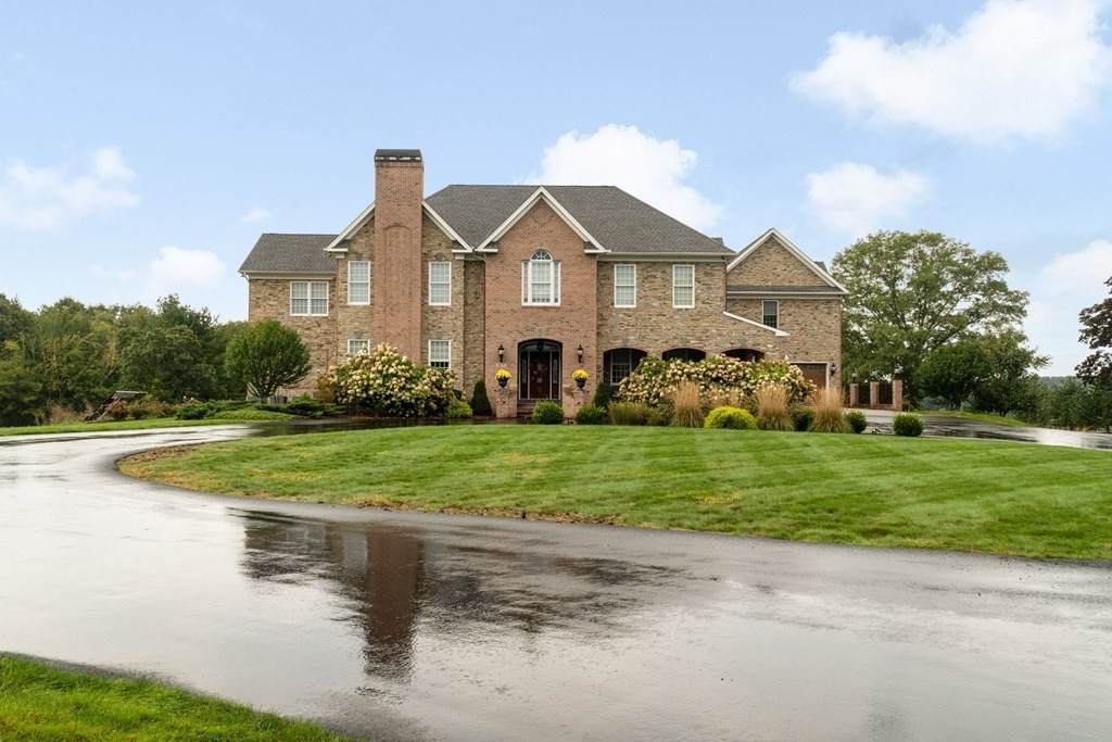 3070 Diamond Hill Rd - Photo 1