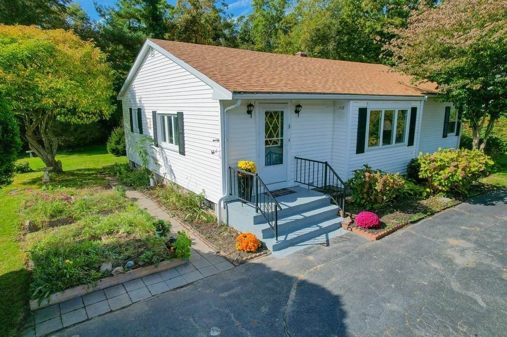 3 Jane Ln - Photo 1