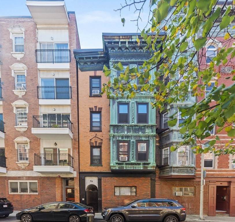 58 Prince St - Photo 1