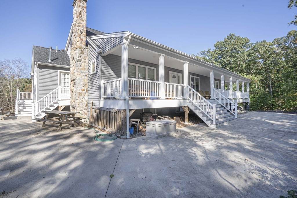 8 Mount Hope Street - Photo 1