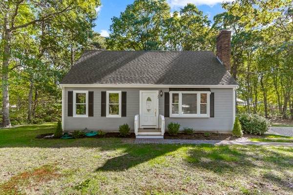 22 Nauset St - Photo 1