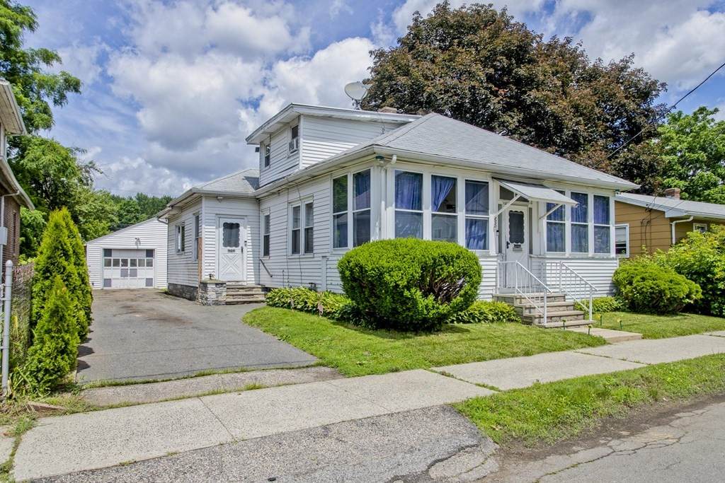 68 State St - Photo 1