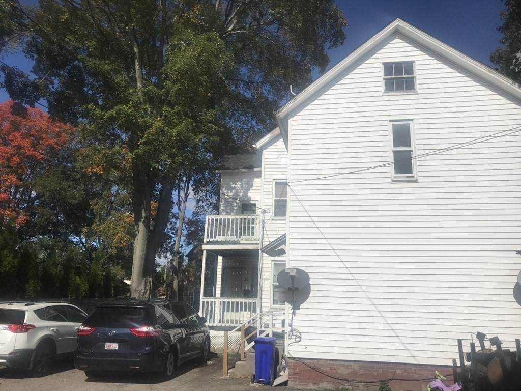 8 School St - Photo 1