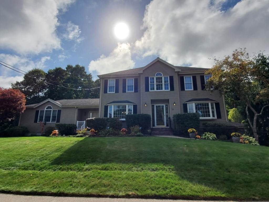 53 Cypress Dr - Photo 1