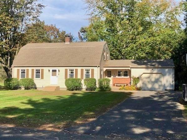 6 King Philip Ave - Photo 1