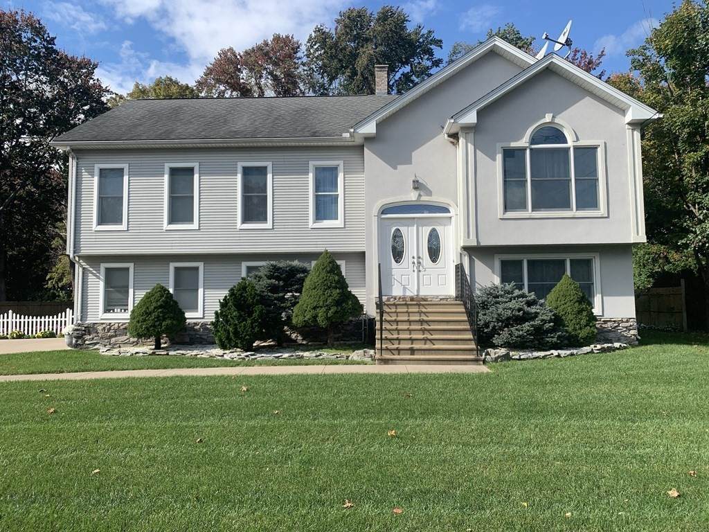 955 River Road - Photo 1