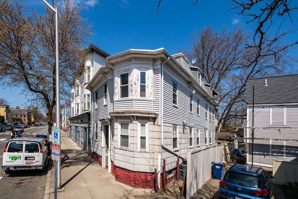 113 Hampshire Street - Photo 1