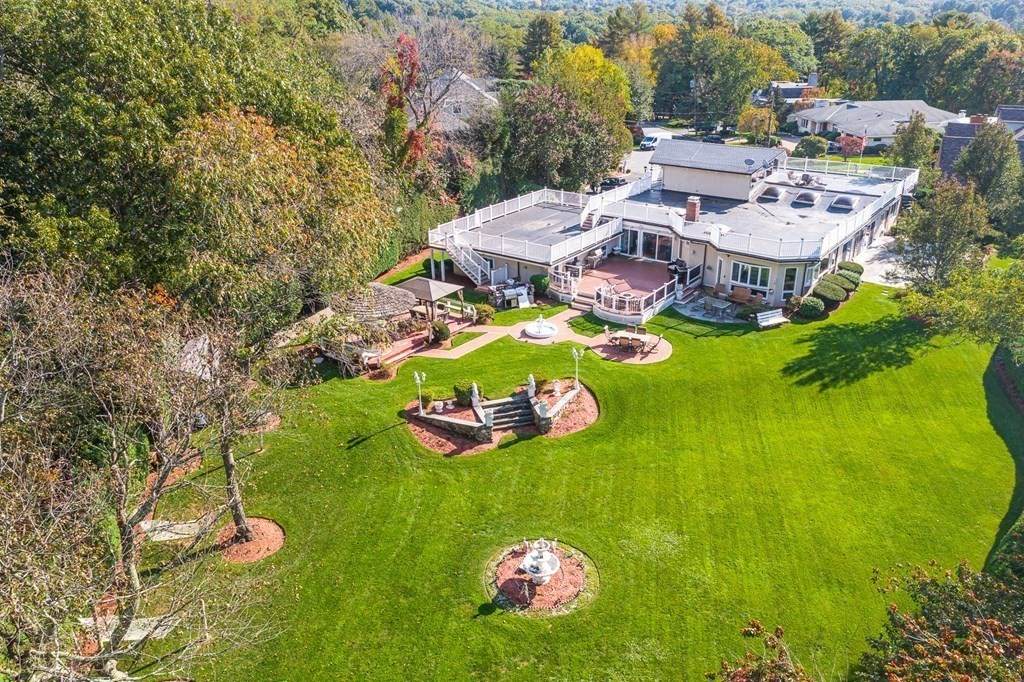 15 Vinson Circle - Photo 1
