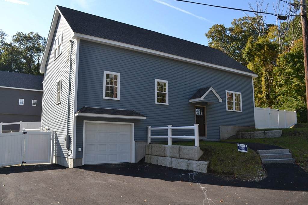 21 Carleton St - Photo 1