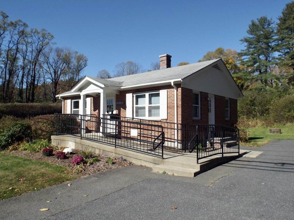 1000 Mohawk Trail - Photo 1