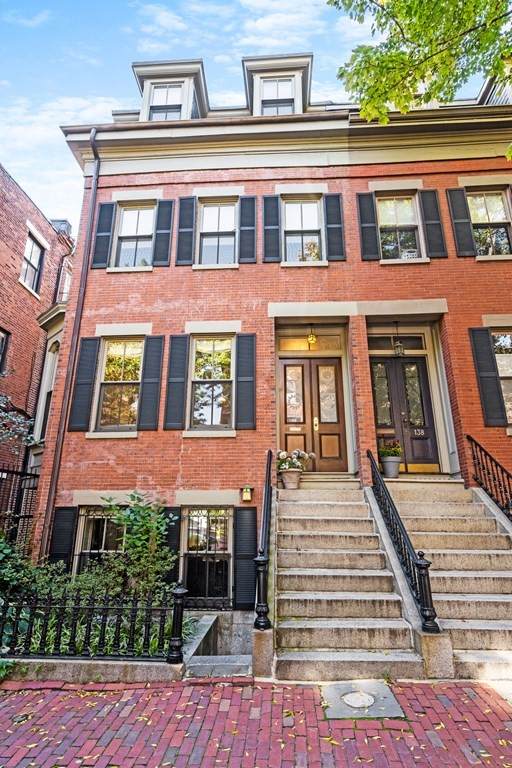 136 W Canton - Photo 1