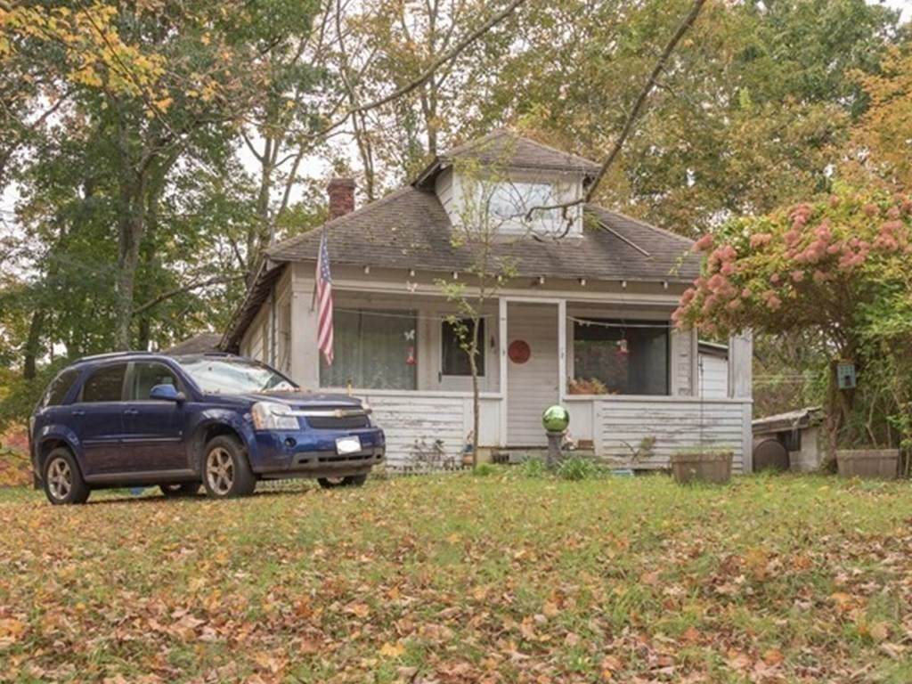 663 Main Street - Photo 1