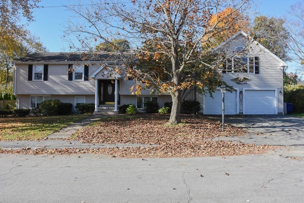 15 Lunar Ave - Photo 1