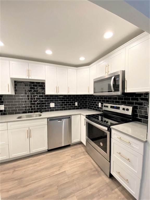 625 Main Street - Photo 1