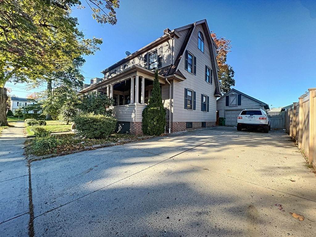 106 Bell St - Photo 1