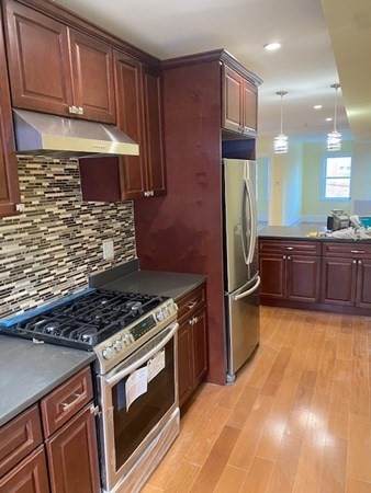 129 West Concord Street - Photo 1