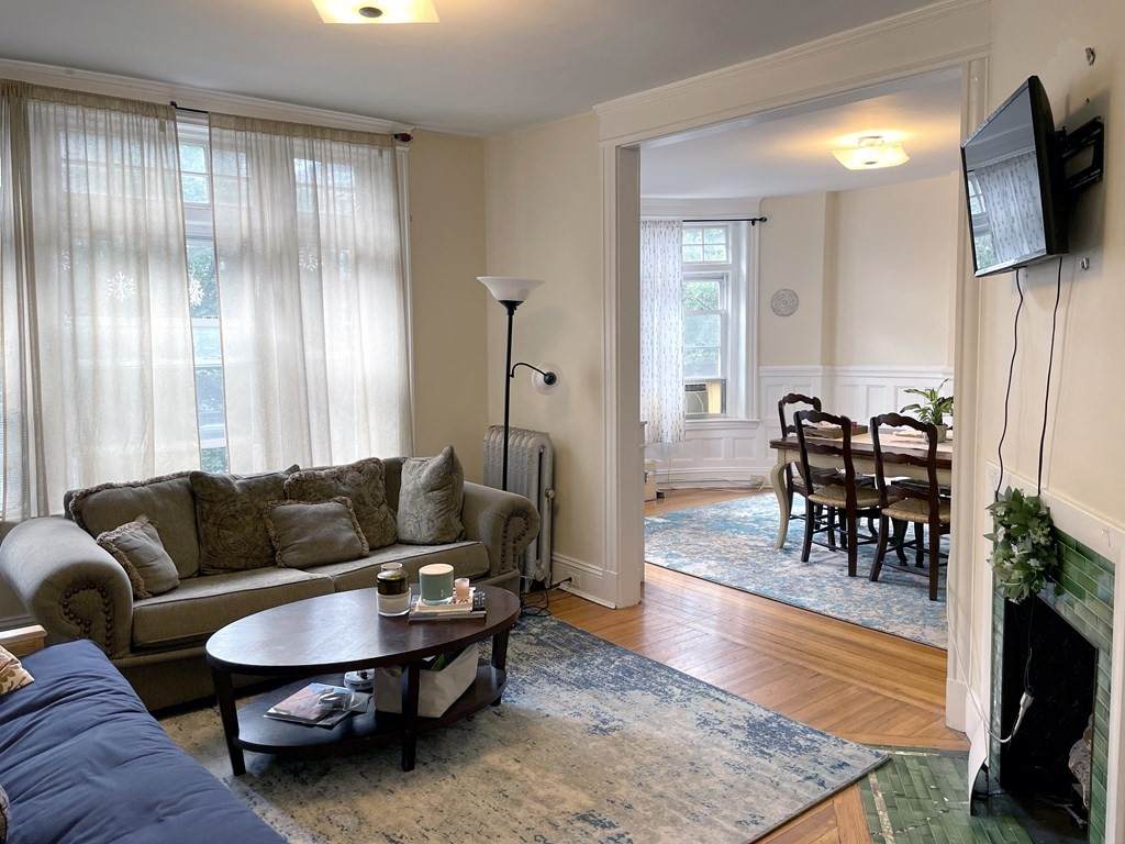 3 Strathmore Rd - Photo 1