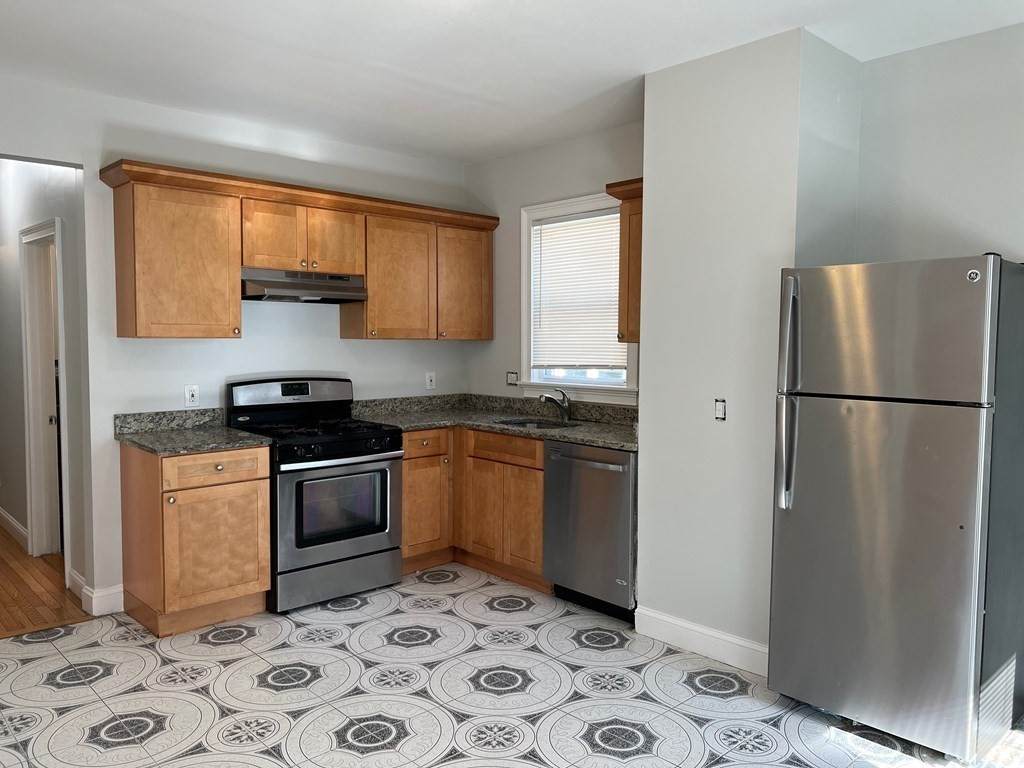 179 Belmont Street - Photo 1