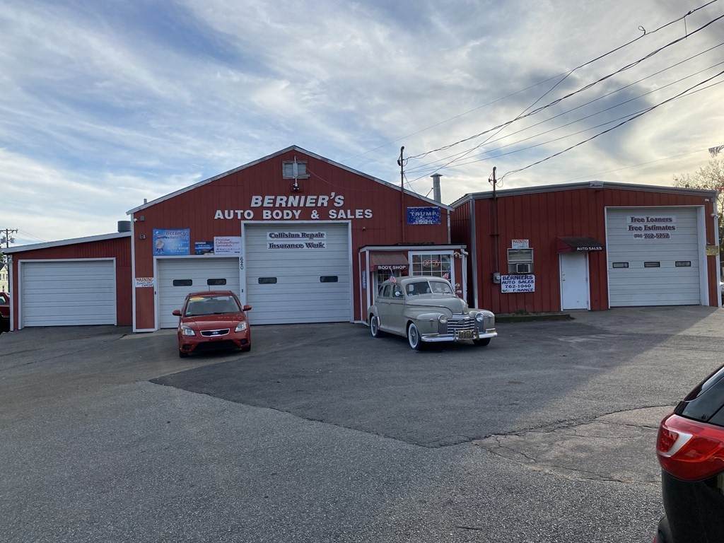 620 Pond St - Photo 1
