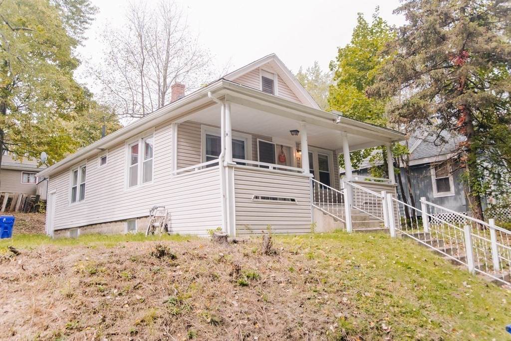 44 Larchmont Street - Photo 1