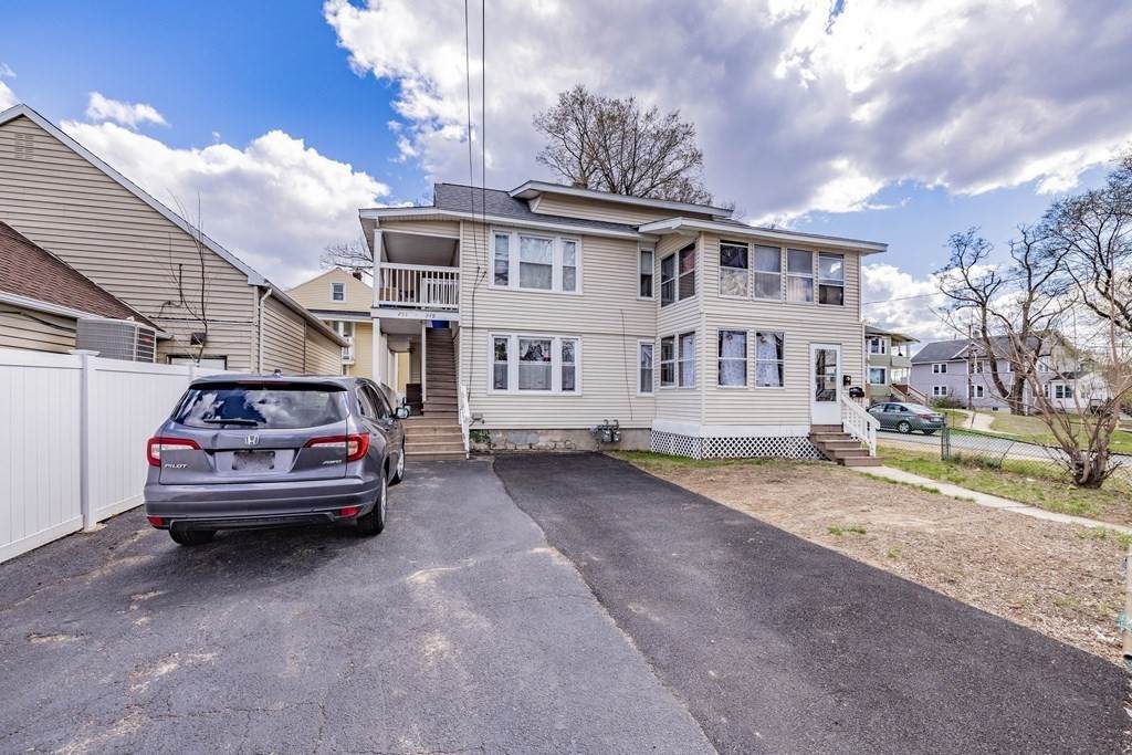 249 Saint James Blvd - Photo 1