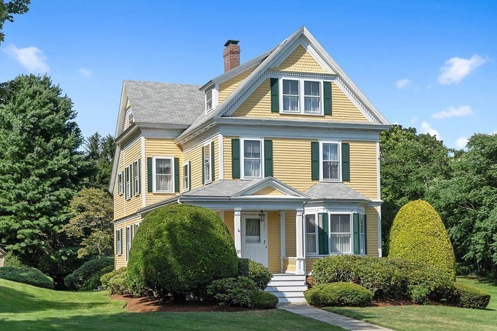 51 Burlington St - Photo 1