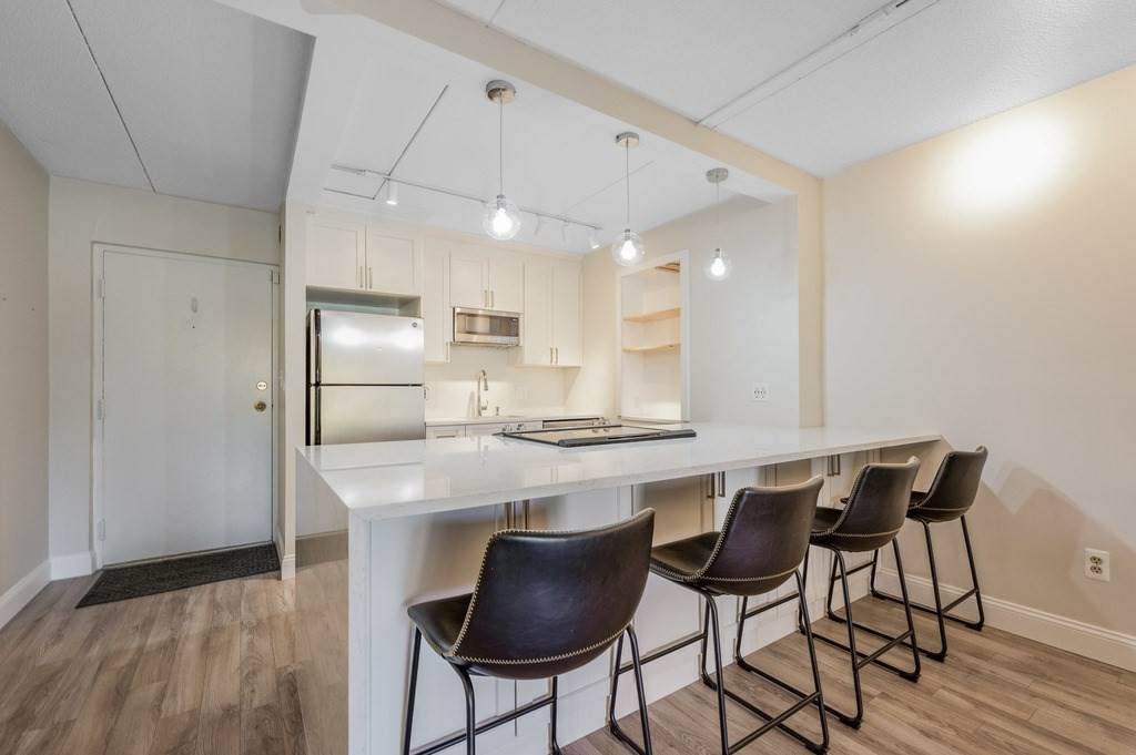 50 Broadlawn Park - Photo 1