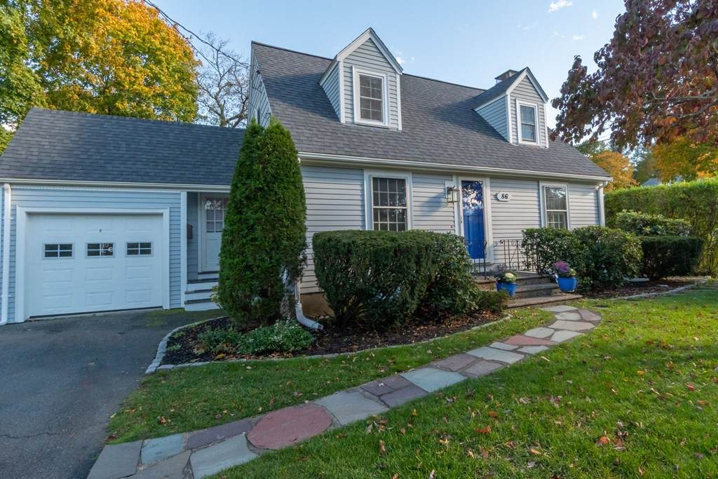 86 Pond St - Photo 1