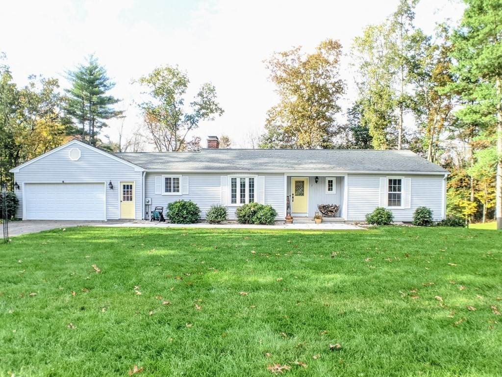 5 Marilyn Dr - Photo 1
