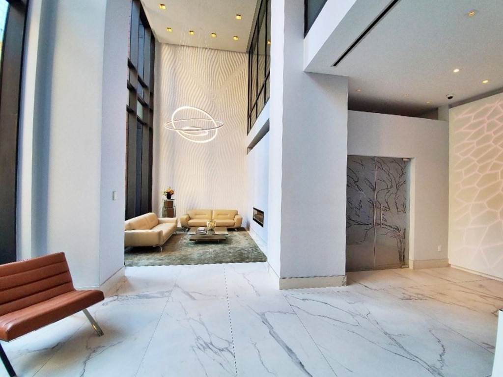 45 Province St - Photo 1