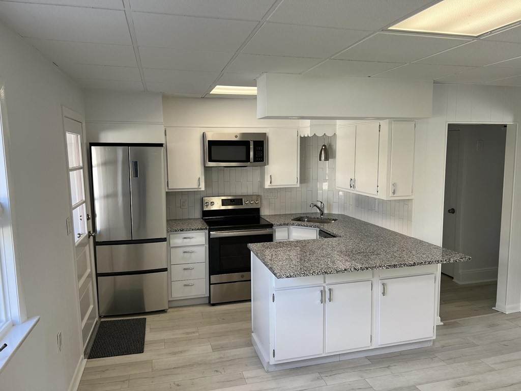 135 Morse - Photo 1