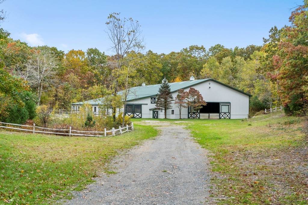 34 Great Rock Rd - Photo 1
